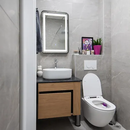 Kapana By V2 Апартамент *